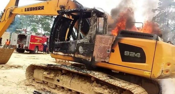 Government acknowledges concerns over destruction of excavators and logistics