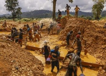 “Collaborate with us to sustain fight against illegal mining”- Small Scale Miners to Gov’t