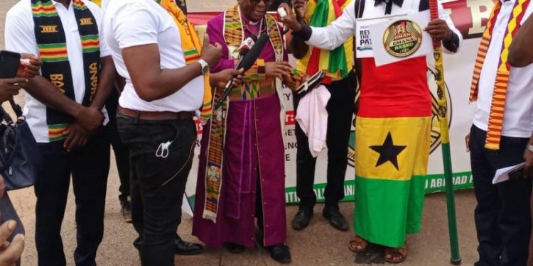 “Oman Ghana Baako” urges youth to go into modernised farming