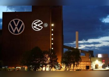 France launches legal probe into VW in Dieselgate scandal