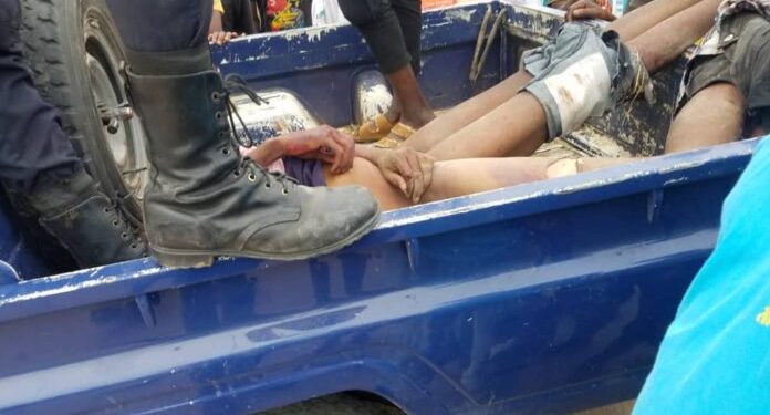 E/R: Two robbers beaten to pulp after robbing MoMo agent in broad daylight