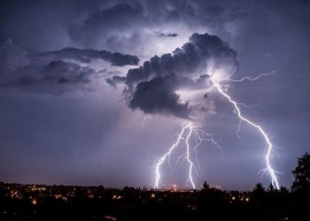 Jaipur: Lightning Strike kills 11 Taking Selfies In India