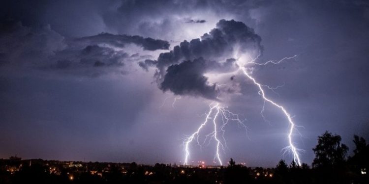 Jaipur: Lightning Strike kills 11 Taking Selfies In India