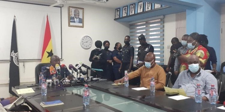 No Arrest In Police-Bullion Van Robbery