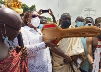 Fishing expedition opens for inshore and canoe fishers