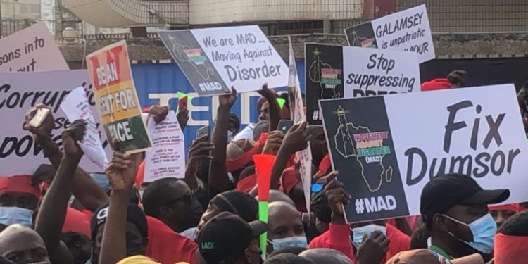 #FixTheCountry Protestors Hit The Streets Of Accra