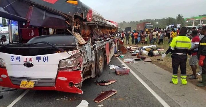 Fresh Accident On The Accra-Kumasi Highway, Drive Safely And Be Patient- Ghana Police Service
