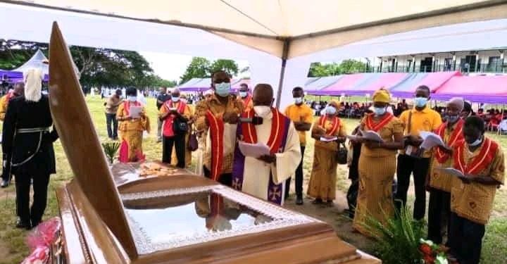 Death Lays It’s Cold Hands On Prominent Ghanaian Catholic Priest; Members Mourn In Tears And Anguish