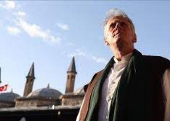 Catholic Priest Makes U-Turn, Converts To Islam