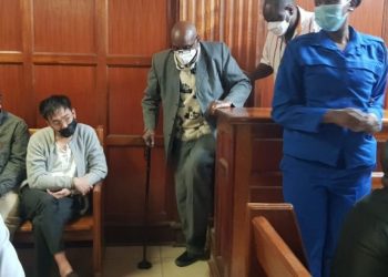 Fmr Police Director Punches Lawyer In Court For Asking Him ‘Too Many Questions’