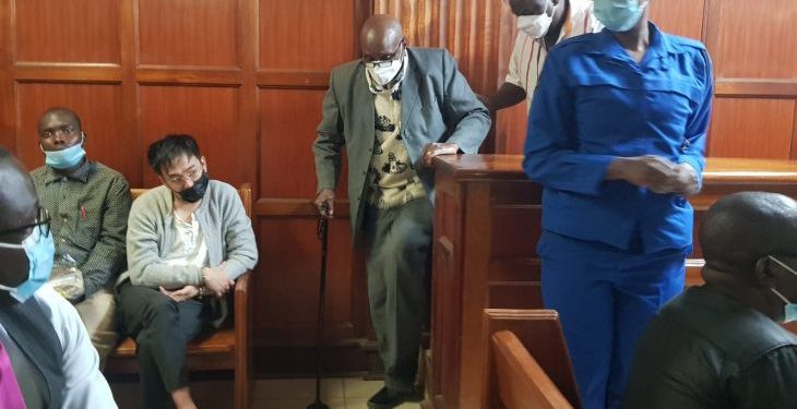 Fmr Police Director Punches Lawyer In Court For Asking Him ‘Too Many Questions’