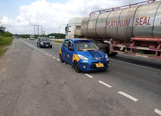 Koforidua-Somanya Road opens to traffic after downpour disrupted vehicular movement