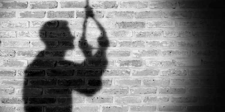 Man Hanging Dead at Obuasi