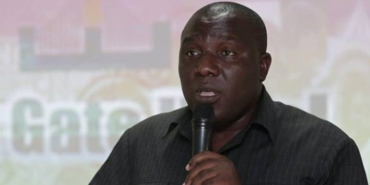 Minister asks illegal sand miners to stop operation or face the law