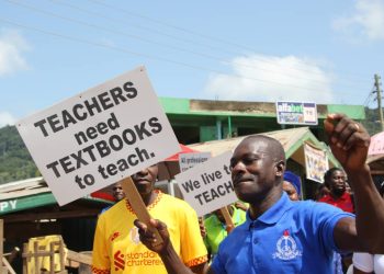 Teachers Unhappy Over Lack Of Textbooks For New Curriculum