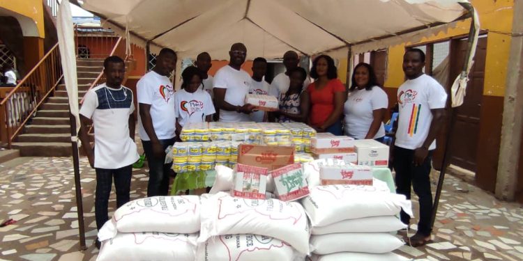 Plan-B FM Donate To ‘Save Them Young’ Underprivileged Home