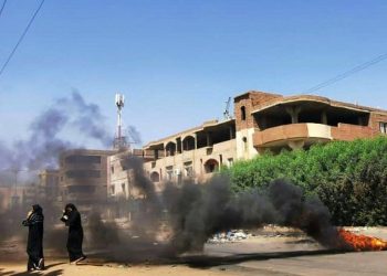 Sudan coup: Teachers tear-gassed at protest in Khartoum