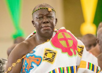 Dumsor In Kumasi Has Destroyed All My Electronic Devices – Otumfuo Tells Energy Minister