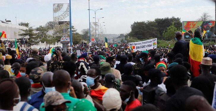 Malians Demonstrate Against Regional Sanctions