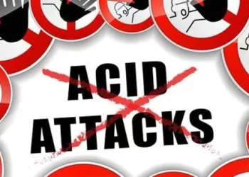 E/R: Woman Pours Acid On Sleeping Husband Over Childlessness Tension