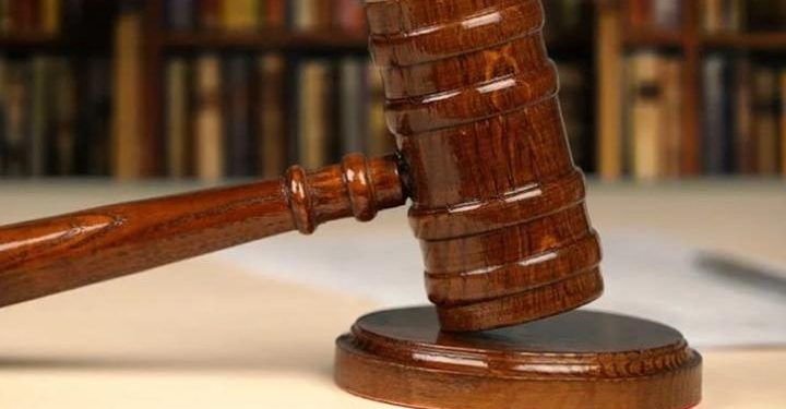 Shooting In Court, Judge Takes Cover