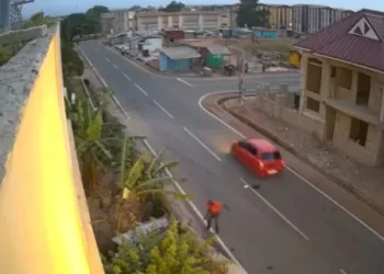 Woman Attacked In Broad Day Light During A Street Robbery At Adenta SSNIT Flat