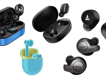 Using Ear Buds Can Lead To Hearing Loss – Experts