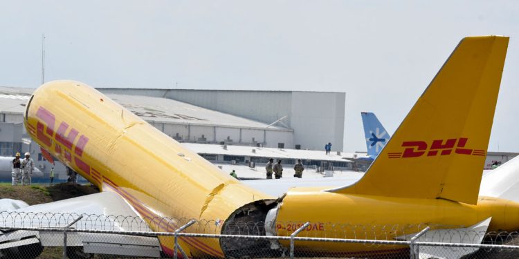 Cargo plane breaks In Two During Emergency Landing In Costa Rica