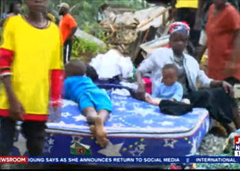 Residents Of Pampaso Block Accra-Kumasi Highway Over Forced Eviction