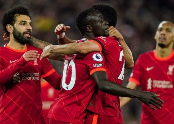 Liverpool Beat Manutd 4-0 To Go Top Of The Premier League