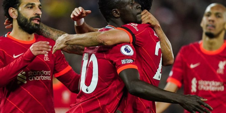 Liverpool Beat Manutd 4-0 To Go Top Of The Premier League