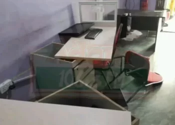 3 Men Storm A Popular Radio Station And Beat Up Presenter For Speaking Against Them