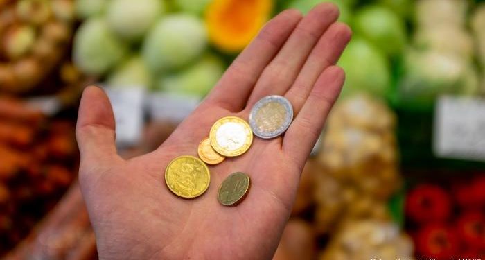 EU Expects Russia’s Invasion Of Ukraine To Push Inflation To Record High 7.6%