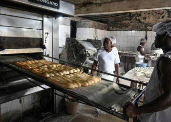 Ivory Coast Eyes Cassava For Its Bread As Wheat Prices Surge