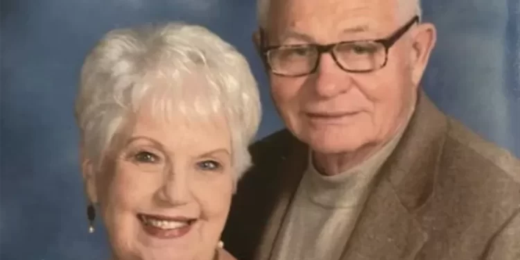 Three Dead After Lightning Strike Near White House