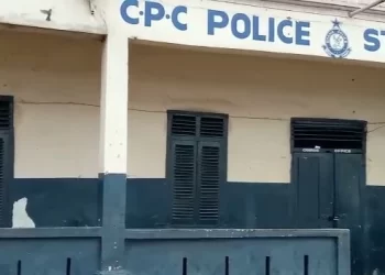 Residents Jubilate As Police Station Is Locked For Non-Payment Of Rent