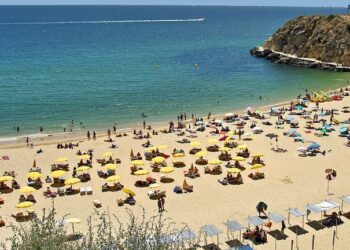 British woman dies on beach in Portugal