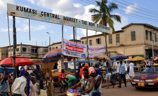 Traders in Kumasi shut down shops in protest of exorbitant taxes on businesses