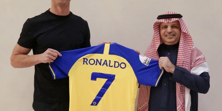 Cristiano Ronaldo joins Saudi side Al-Nassr