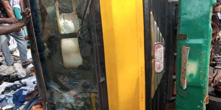 Video: Two women crashed to death by cargo truck in Kumasi Central Market