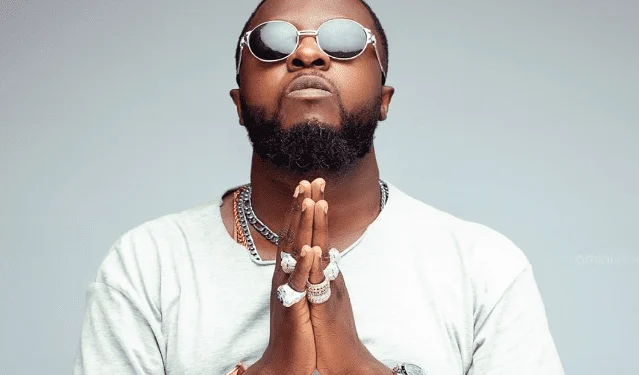 Guru signs 6-year record deal with Australian-based company