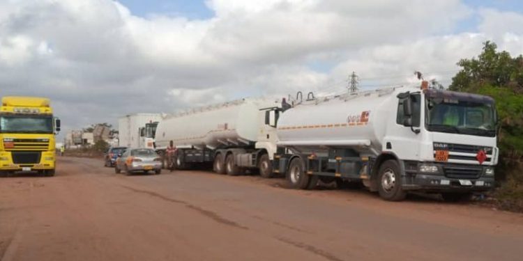 Disaster in waiting as loaded gas tanker which fell on its side at Duampompo remains unattended to after a week
