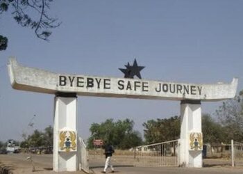 Seeking for greener pastures abroad; Investigate employment agencies very well – labor expert to MELR and GIS