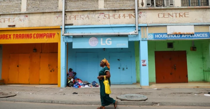 ‘Ghana beyond aid’ no longer: West Africa’s former model student forced to turn to IMF