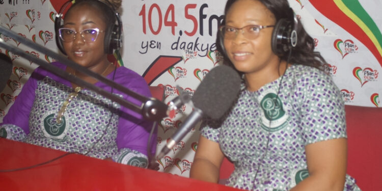 Stop tampering your ears with ear buds and other objects – Public cautioned