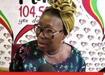 Do Not Create Rivalry Between Your Phone and Your Husband