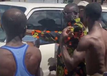 Angry Ashaiman residents chase MCE over poor roads [Video]