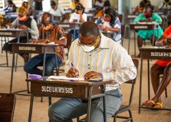 Teacher licensure exams: Form a union and call for a remark – Teachers told