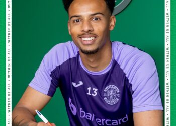 Black Stars goalkeeper Jojo Wollacott joins Scottish club Hibernian on a 3-year deal