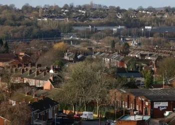 UK hit by 3.3 magnitude earthquake as residents hear ‘almighty noise’ and homes shake